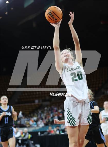 Thumbnail 3 in Riverdale Ridge vs. D'Evelyn (CHSAA 4A Great 8) photogallery.