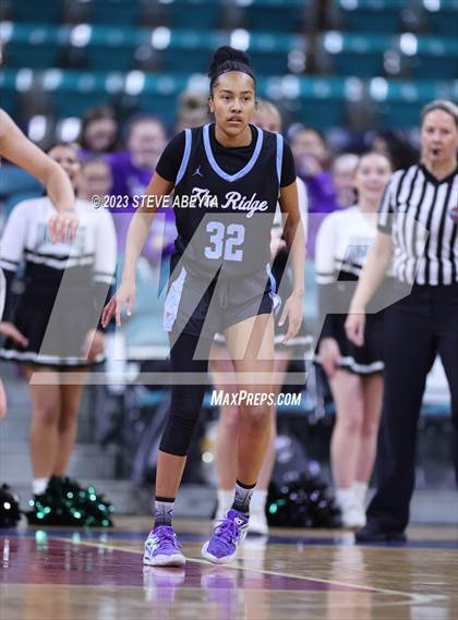 Thumbnail 1 in Riverdale Ridge vs. D'Evelyn (CHSAA 4A Great 8) photogallery.