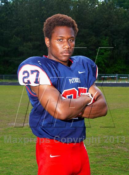 Thumbnail 2 in Sandy Creek (Preseason Top 25 Photo Shoot) photogallery.