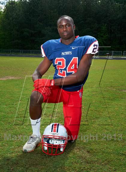 Thumbnail 1 in Sandy Creek (Preseason Top 25 Photo Shoot) photogallery.