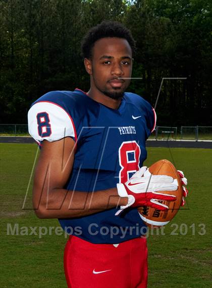 Thumbnail 1 in Sandy Creek (Preseason Top 25 Photo Shoot) photogallery.