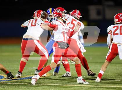 Thumbnail 1 in Ponder @ Brock photogallery.