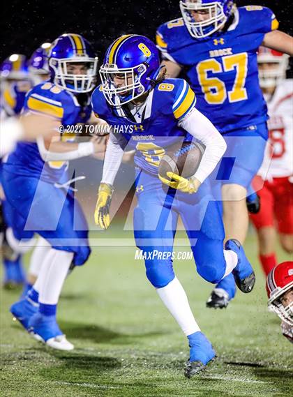 Thumbnail 1 in Ponder @ Brock photogallery.