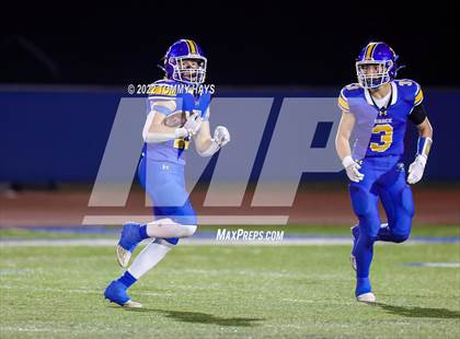 Thumbnail 2 in Ponder @ Brock photogallery.