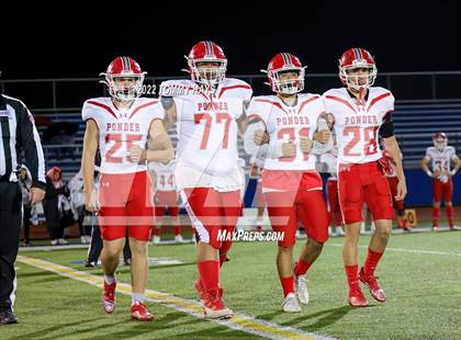 Thumbnail 2 in Ponder @ Brock photogallery.