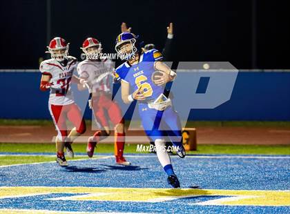 Thumbnail 2 in Ponder @ Brock photogallery.