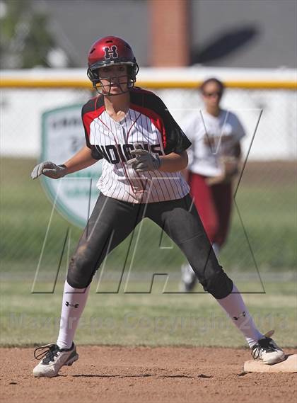 Thumbnail 3 in La Canada vs. Hart (T.O. Tournament) photogallery.