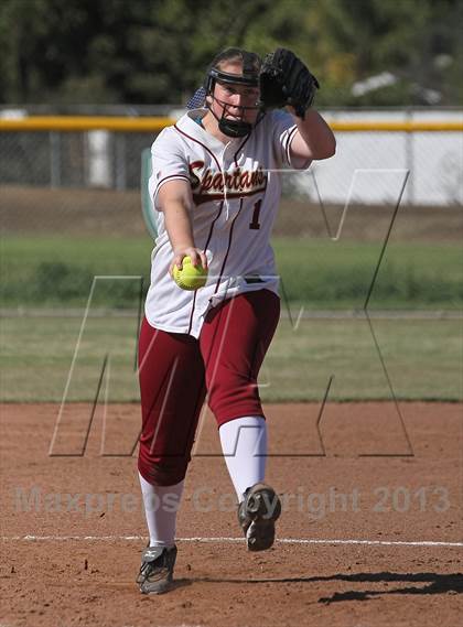 Thumbnail 2 in La Canada vs. Hart (T.O. Tournament) photogallery.