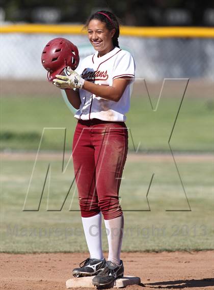Thumbnail 1 in La Canada vs. Hart (T.O. Tournament) photogallery.