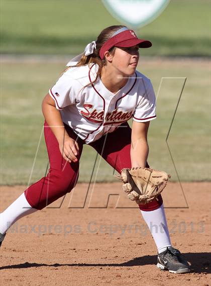 Thumbnail 2 in La Canada vs. Hart (T.O. Tournament) photogallery.