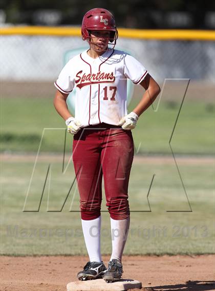 Thumbnail 2 in La Canada vs. Hart (T.O. Tournament) photogallery.