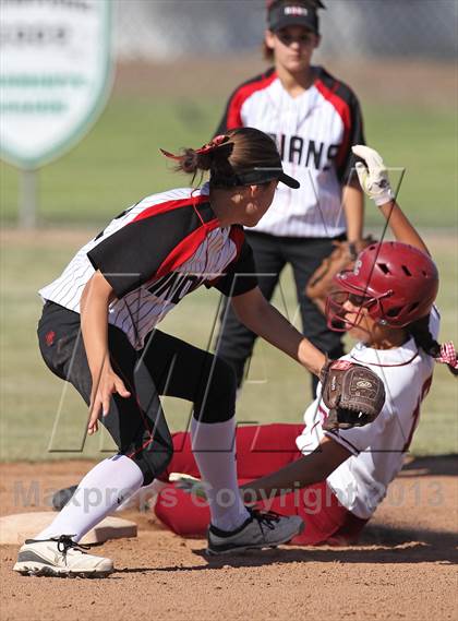 Thumbnail 2 in La Canada vs. Hart (T.O. Tournament) photogallery.