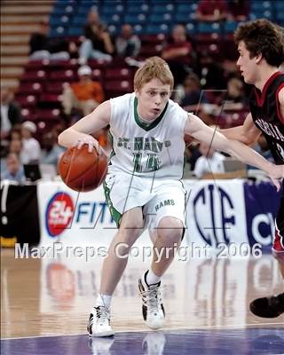 Thumbnail 1 in Artesia vs. St. Mary's (CIF State D3 Final) photogallery.