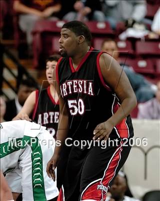 Thumbnail 1 in Artesia vs. St. Mary's (CIF State D3 Final) photogallery.