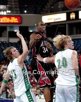 Thumbnail 1 in Artesia vs. St. Mary's (CIF State D3 Final) photogallery.