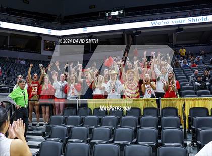 Thumbnail 2 in Incarnate Word Academy vs. Kickapoo (MSHSAA Class 6 Championship) photogallery.
