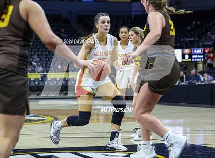 Thumbnail 3 in Incarnate Word Academy vs. Kickapoo (MSHSAA Class 6 Championship) photogallery.