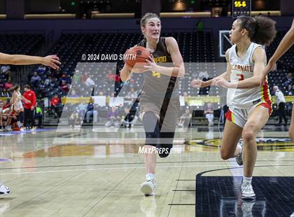 Thumbnail 2 in Incarnate Word Academy vs. Kickapoo (MSHSAA Class 6 Championship) photogallery.