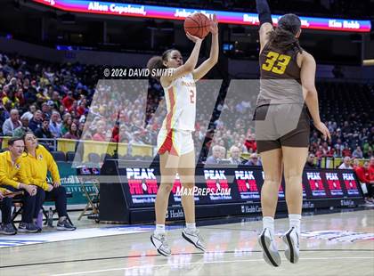 Thumbnail 1 in Incarnate Word Academy vs. Kickapoo (MSHSAA Class 6 Championship) photogallery.