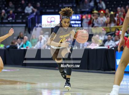 Thumbnail 1 in Incarnate Word Academy vs. Kickapoo (MSHSAA Class 6 Championship) photogallery.