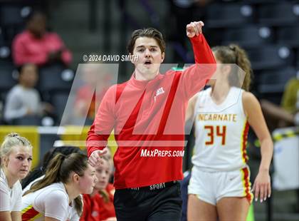 Thumbnail 2 in Incarnate Word Academy vs. Kickapoo (MSHSAA Class 6 Championship) photogallery.
