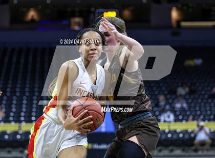 Thumbnail 3 in Incarnate Word Academy vs. Kickapoo (MSHSAA Class 6 Championship) photogallery.