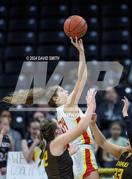 Thumbnail 3 in Incarnate Word Academy vs. Kickapoo (MSHSAA Class 6 Championship) photogallery.