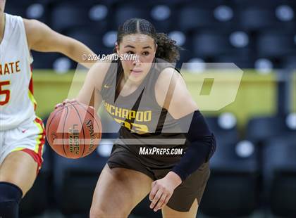 Thumbnail 2 in Incarnate Word Academy vs. Kickapoo (MSHSAA Class 6 Championship) photogallery.