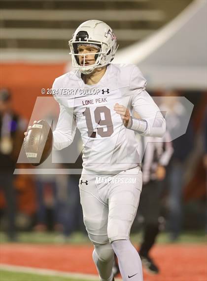 Thumbnail 3 in Lone Peak vs. Corner Canyon (UHSAA 6A Final) photogallery.
