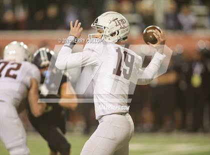 Thumbnail 2 in Lone Peak vs. Corner Canyon (UHSAA 6A Final) photogallery.