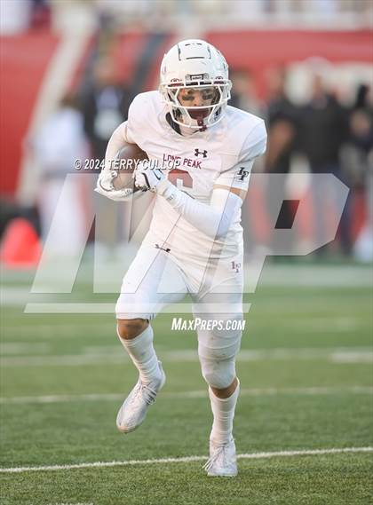 Thumbnail 2 in Lone Peak vs. Corner Canyon (UHSAA 6A Final) photogallery.
