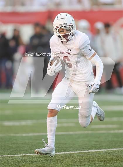 Thumbnail 2 in Lone Peak vs. Corner Canyon (UHSAA 6A Final) photogallery.