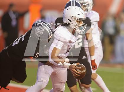 Thumbnail 2 in Lone Peak vs. Corner Canyon (UHSAA 6A Final) photogallery.