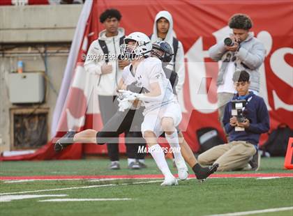 Thumbnail 2 in Lone Peak vs. Corner Canyon (UHSAA 6A Final) photogallery.