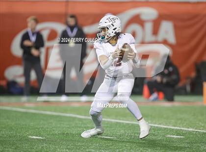 Thumbnail 1 in Lone Peak vs. Corner Canyon (UHSAA 6A Final) photogallery.