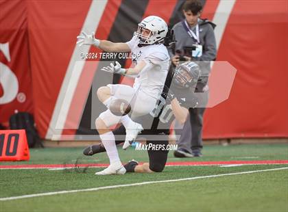 Thumbnail 3 in Lone Peak vs. Corner Canyon (UHSAA 6A Final) photogallery.