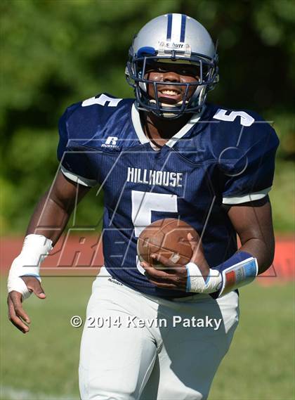 Thumbnail 1 in Darien @ Hillhouse photogallery.