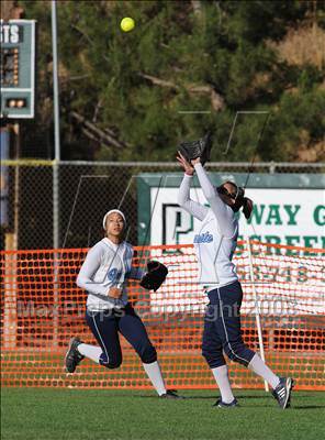 Thumbnail 1 in La Costa Canyon vs. Granite Hills (CIF SDS D1 Final) photogallery.