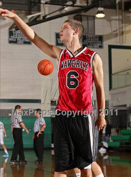 Thumbnail 1 in Waverly vs. San Marino (Tip-Off Classic) photogallery.