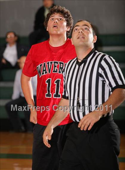 Thumbnail 2 in Waverly vs. San Marino (Tip-Off Classic) photogallery.