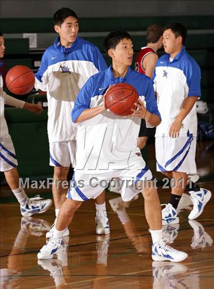 Thumbnail 3 in Waverly vs. San Marino (Tip-Off Classic) photogallery.