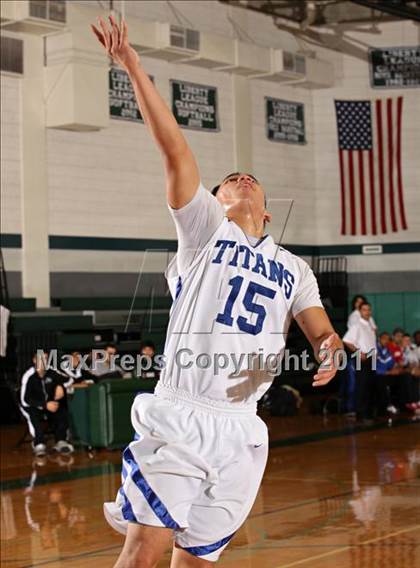 Thumbnail 1 in Waverly vs. San Marino (Tip-Off Classic) photogallery.