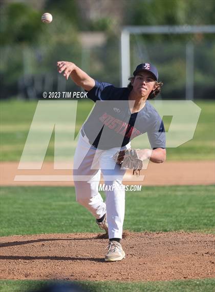 Thumbnail 3 in St. Paul @ Yorba Linda photogallery.