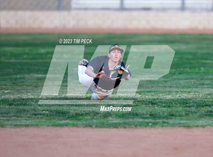Thumbnail 1 in St. Paul @ Yorba Linda photogallery.