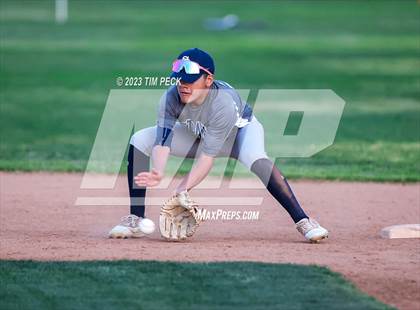 Thumbnail 2 in St. Paul @ Yorba Linda photogallery.