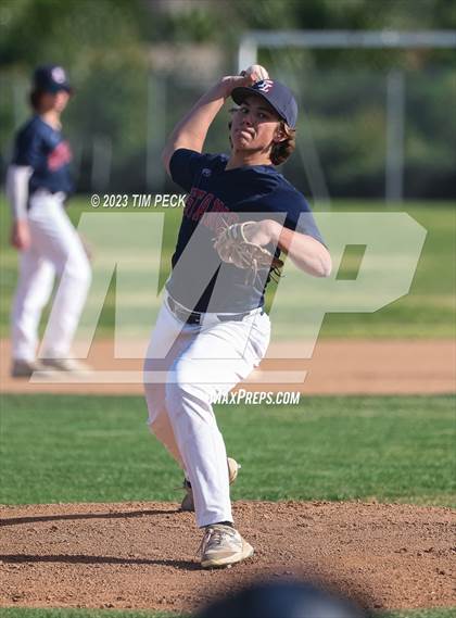 Thumbnail 3 in St. Paul @ Yorba Linda photogallery.