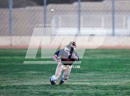 Thumbnail 2 in St. Paul @ Yorba Linda photogallery.