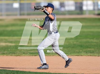 Thumbnail 1 in St. Paul @ Yorba Linda photogallery.