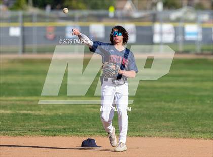 Thumbnail 3 in St. Paul @ Yorba Linda photogallery.