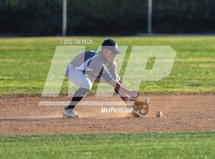 Thumbnail 1 in St. Paul @ Yorba Linda photogallery.